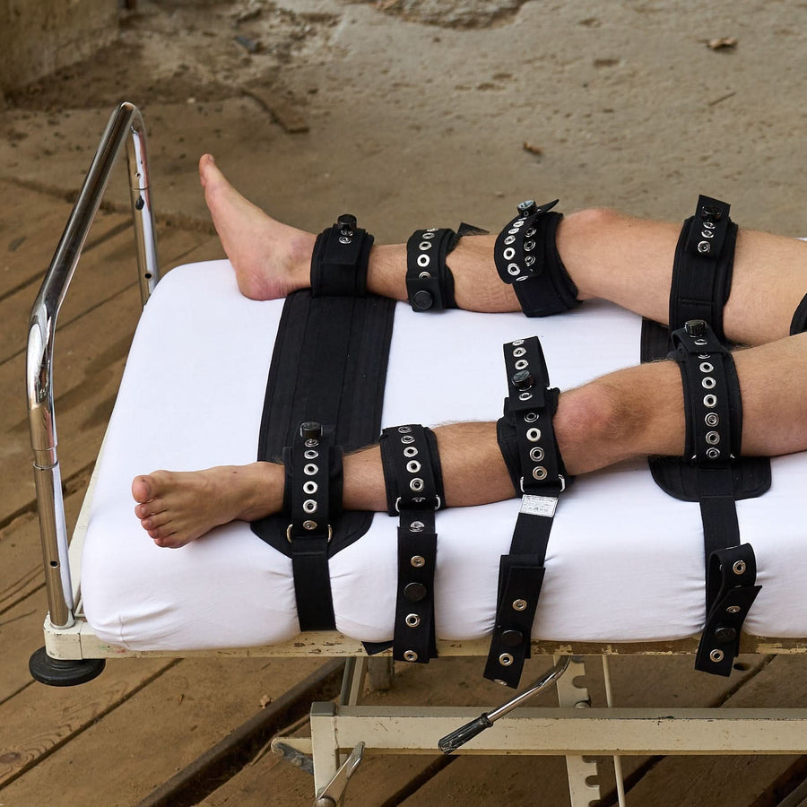 20 Punkt Fixierung Bettfessel Set Schwarz, KlinikBondage