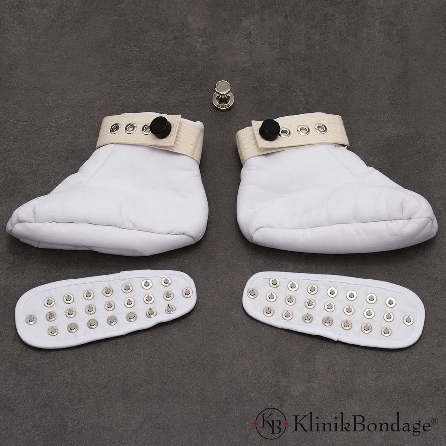 BDSM Krabbelschuhe Weiß, KlinikBondage