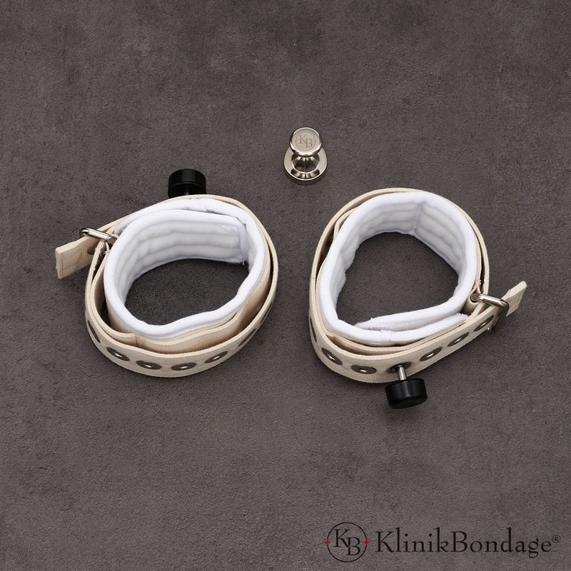 Schellen Beine Arme Paar Kinky Mode Weiß, KlinikBondage