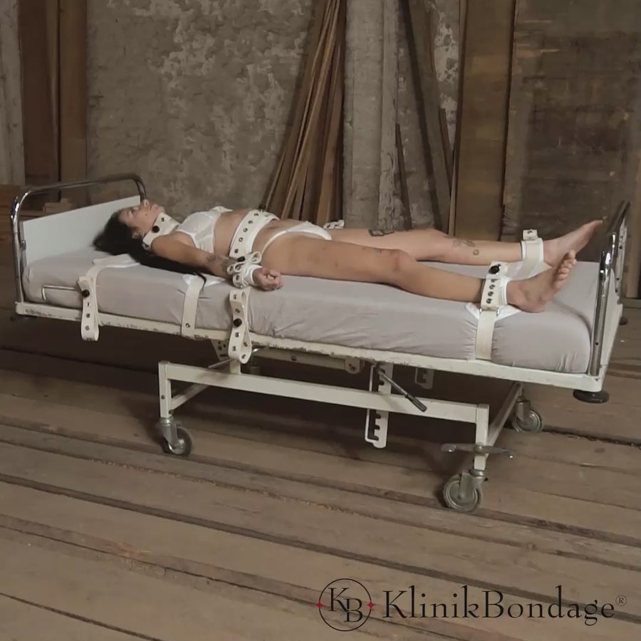 Bondage Set Mittel in Weiß – Fixierung von Händen, Füßen, Bauch und Hals mit weicher Baumwolle und magnetischem Verschlusssystem für komfortable und stilvolle BDSM-Erlebnisse
