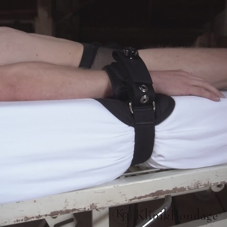 4 Punkt Bettfessel Set Schwarz, KlinikBondage